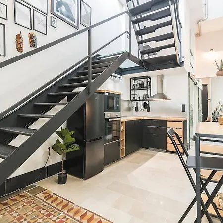 Semesterbostad Modern Town House Near With Sunny Terrace Las Palmas de Gran Canaria