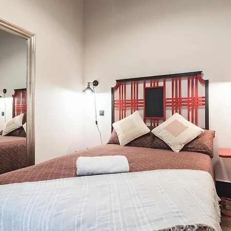 Modern Town House Near With Sunny Terrace Holiday home *