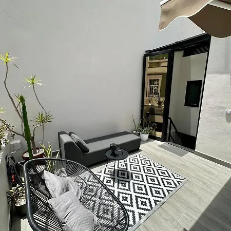 Holiday home Modern Town House Near With Sunny Terrace Las Palmas de Gran Canaria